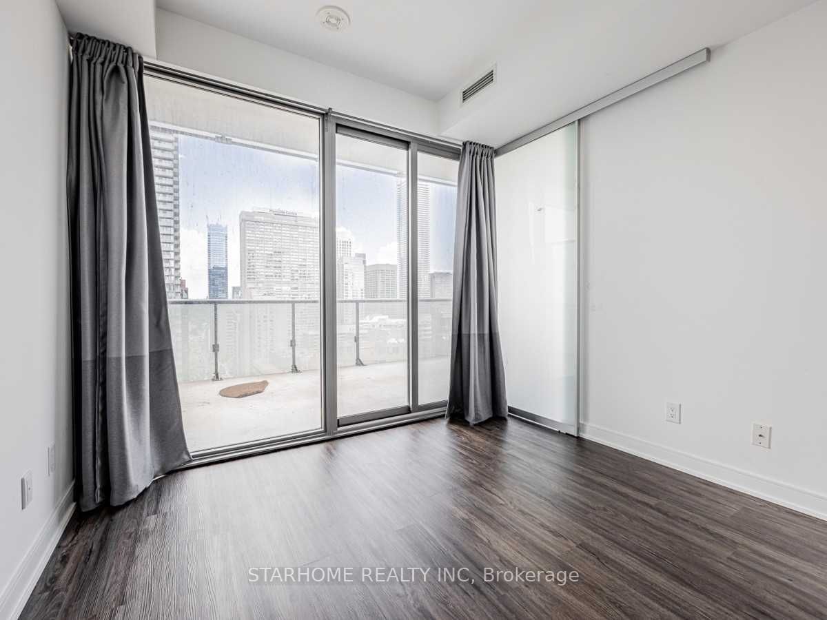 57 St. Joseph St, unit 3010 for rent - image #2