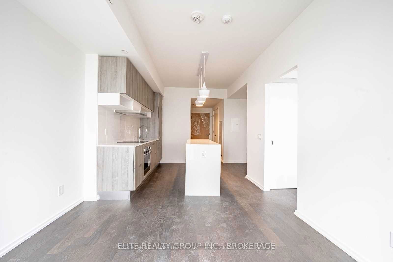 5 Soudan Ave, unit 2110 for rent - image #5