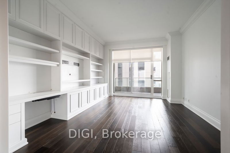 61 Yorkville Ave, unit 16D for rent - image #1