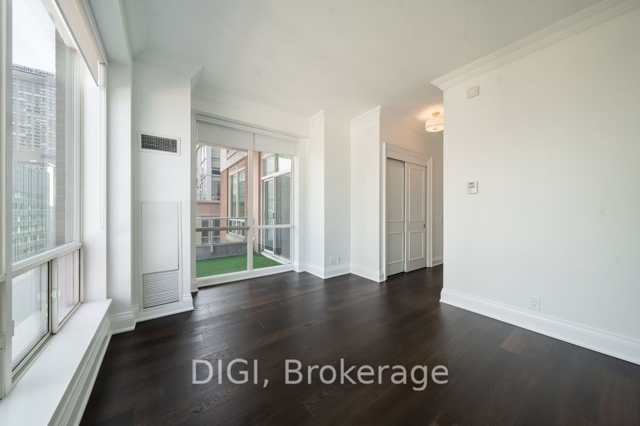 61 Yorkville Ave, unit 16D for rent - image #19