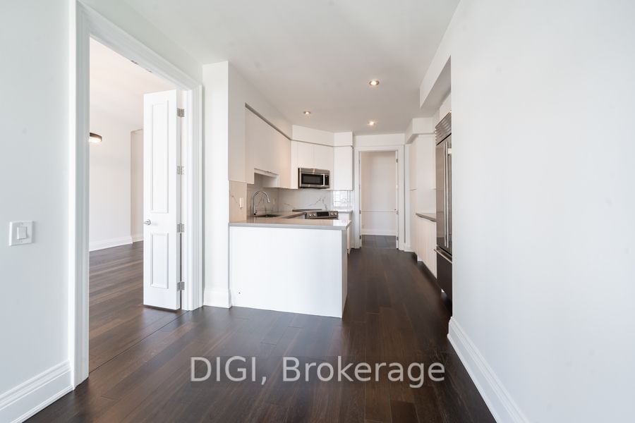 61 Yorkville Ave, unit 16D for rent - image #7