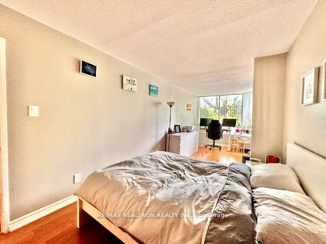 1101 Steeles Ave W, unit 105 for rent - image #18