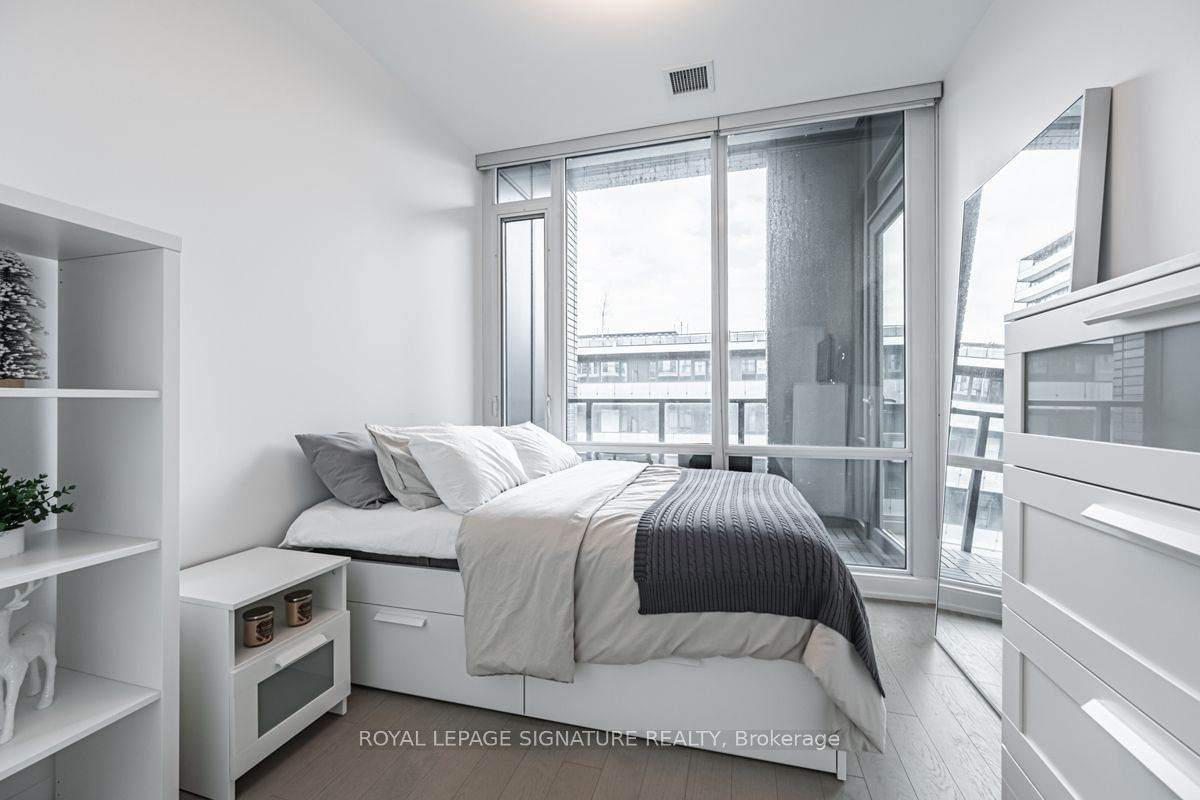 455 Front St E, unit S413 for sale - image #17