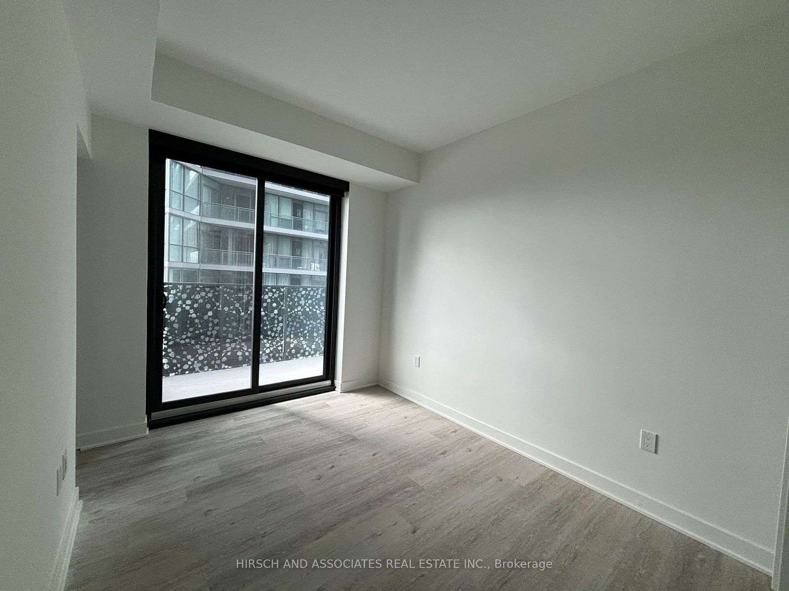 55 Charles St E, unit 2106 for rent