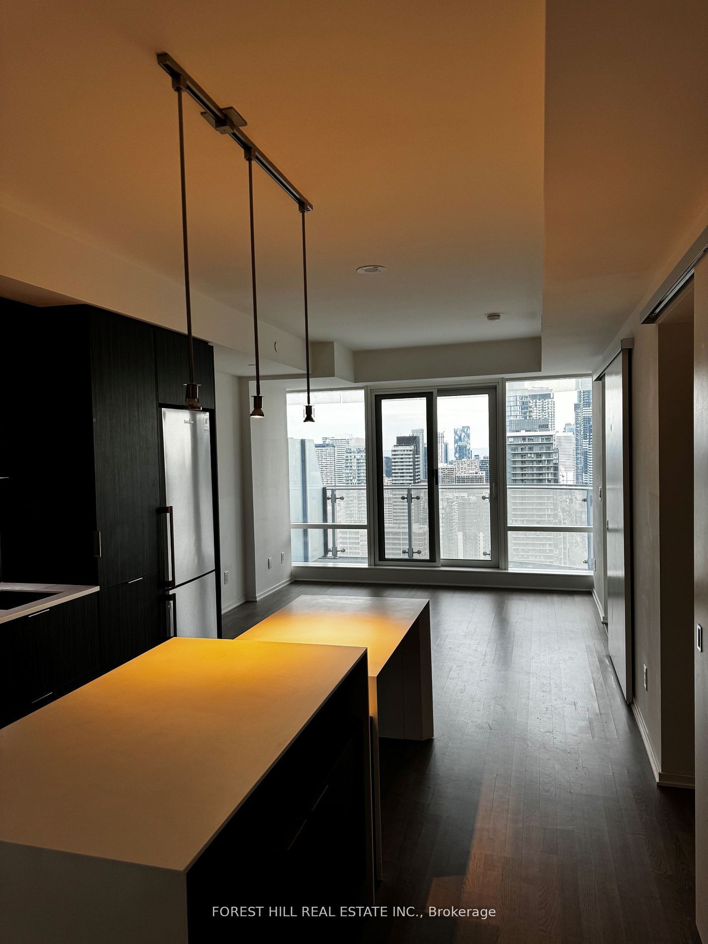 1 Bloor St E, unit 2906 for sale