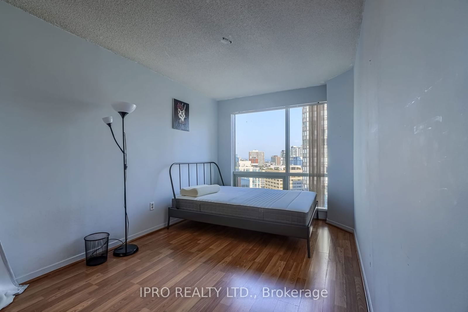 1001 Bay St, unit 1710 for rent - image #6