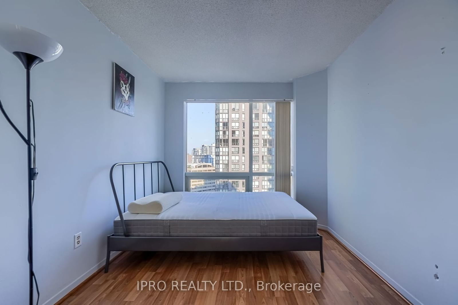 1001 Bay St, unit 1710 for rent