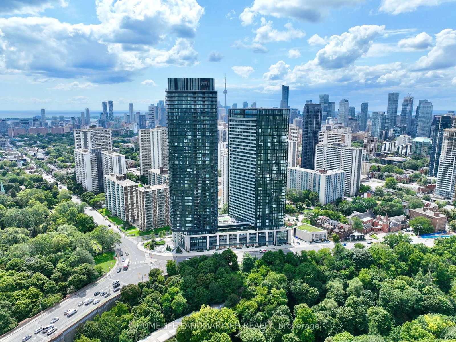 585 Bloor St E, unit 1317 for sale - image #1