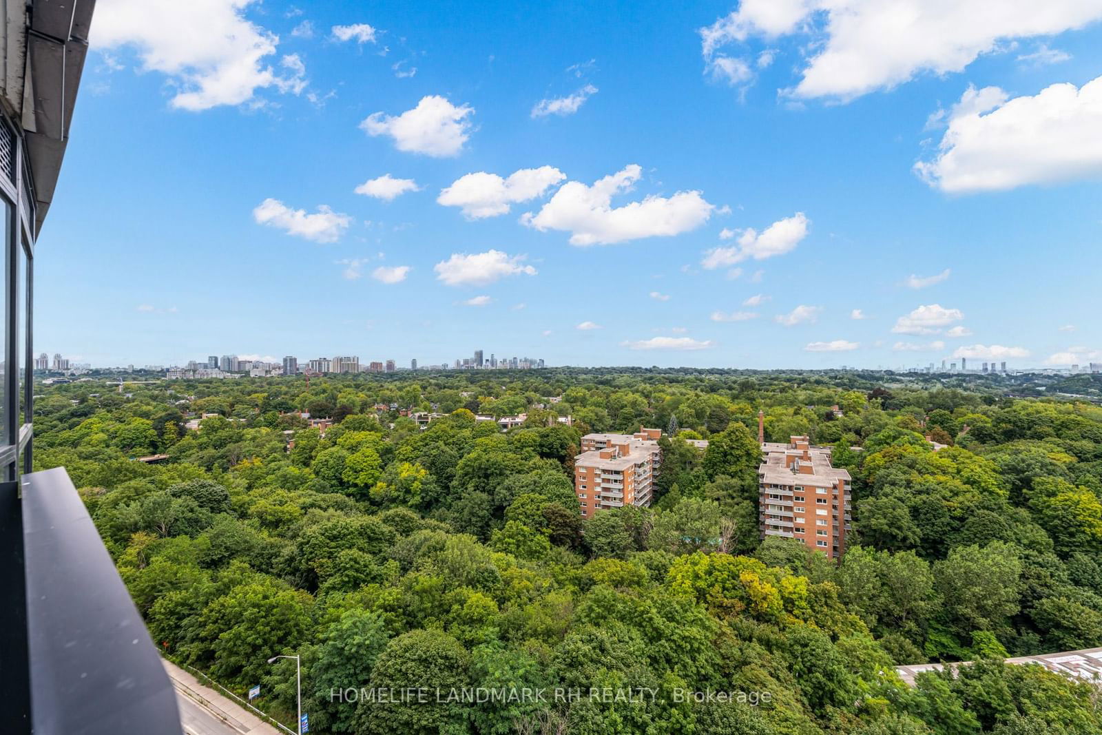 585 Bloor St E, unit 1317 for sale - image #21