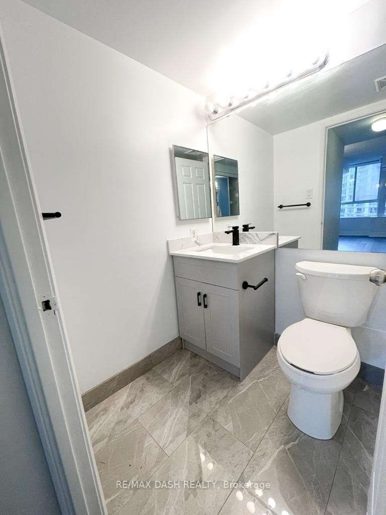 44 Gerrard St W, unit 1008 for rent - image #8