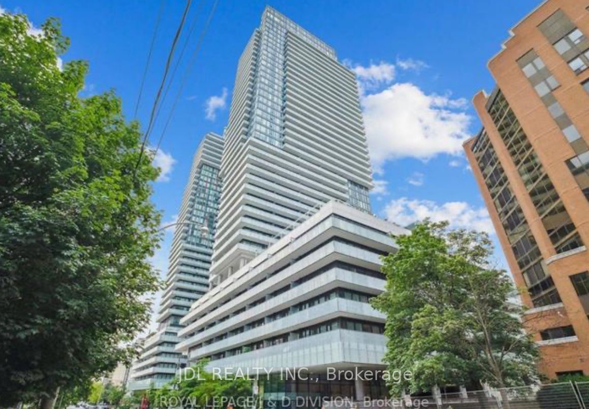 161 Roehampton Ave, unit 203 for sale