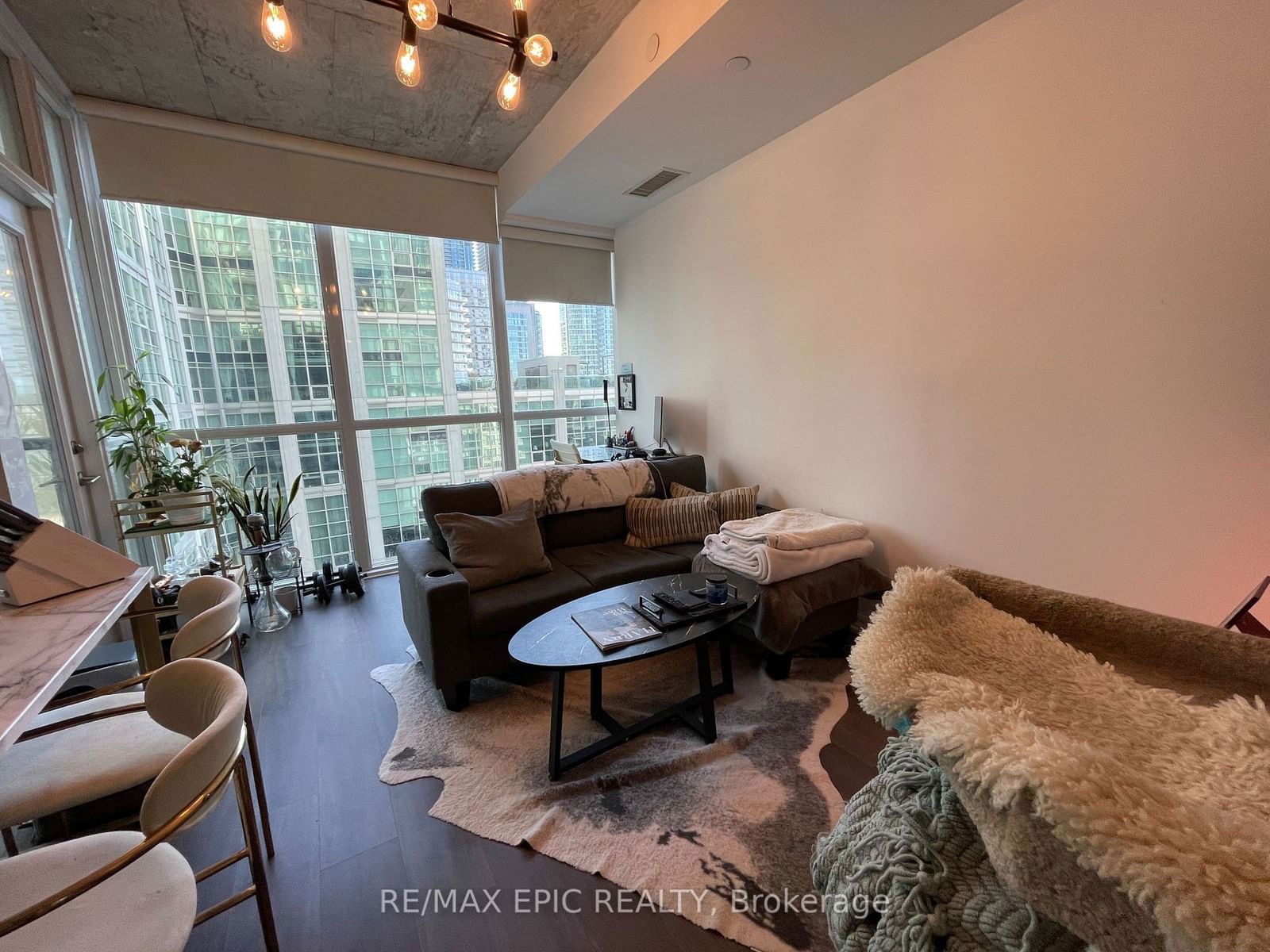 88 BLUE JAYS Way, unit 1107 for rent - image #19