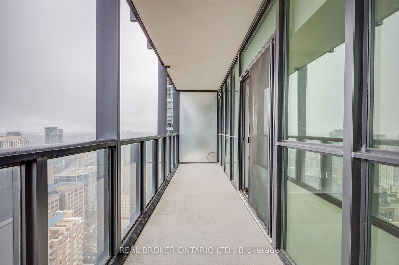 110 Charles St E, unit 3903 for sale - image #23