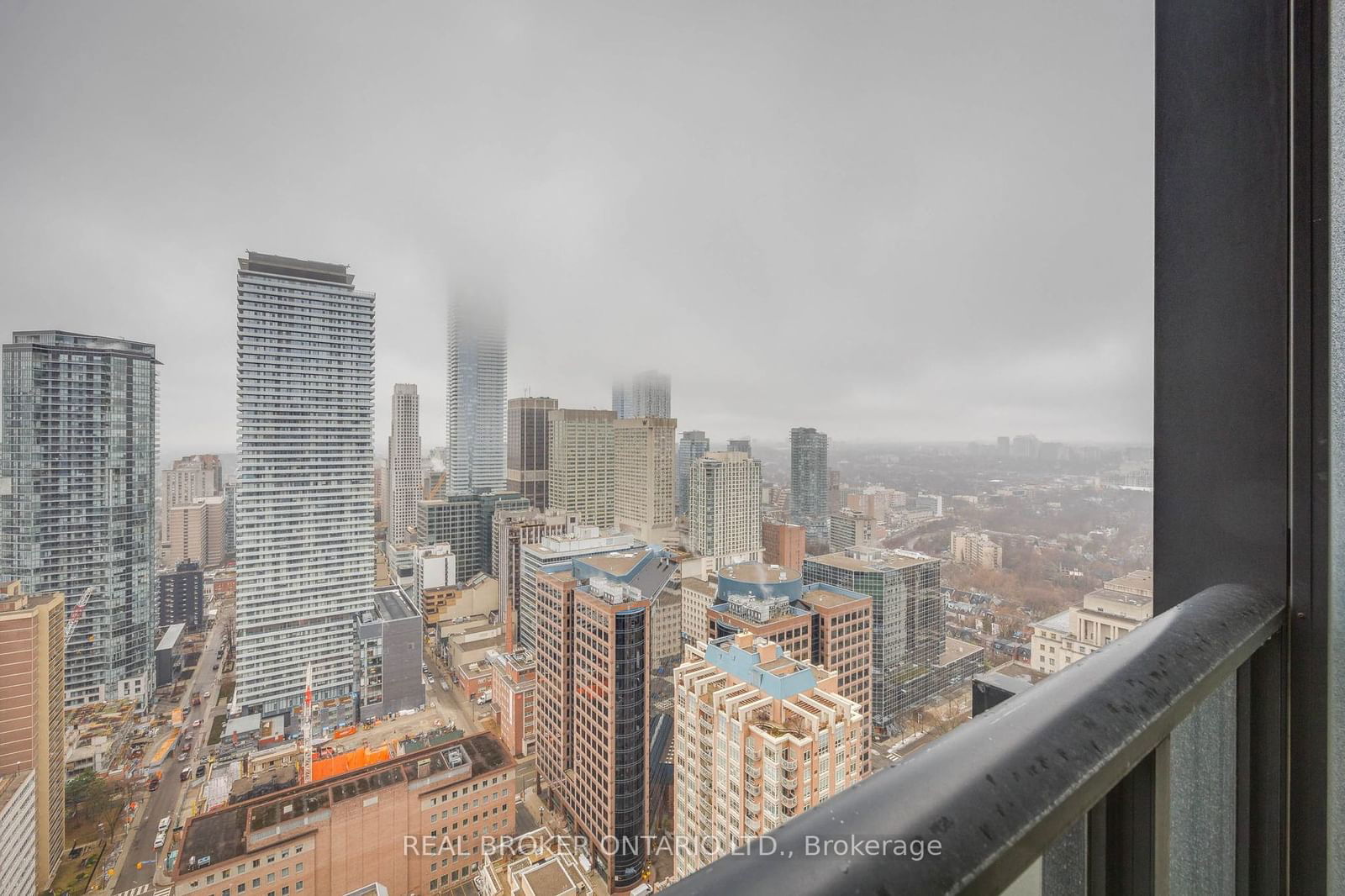 110 Charles St E, unit 3903 for sale - image #25