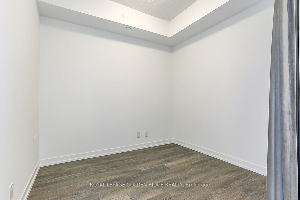 60 Shuter St, unit 209 for rent - image #9