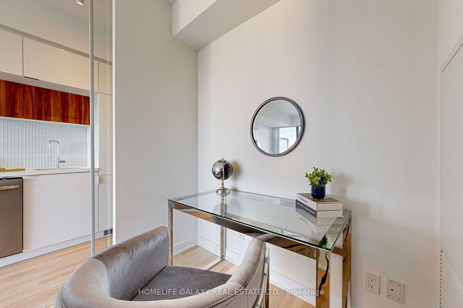 185 Roehampton Ave, unit 1307 for sale - image #21