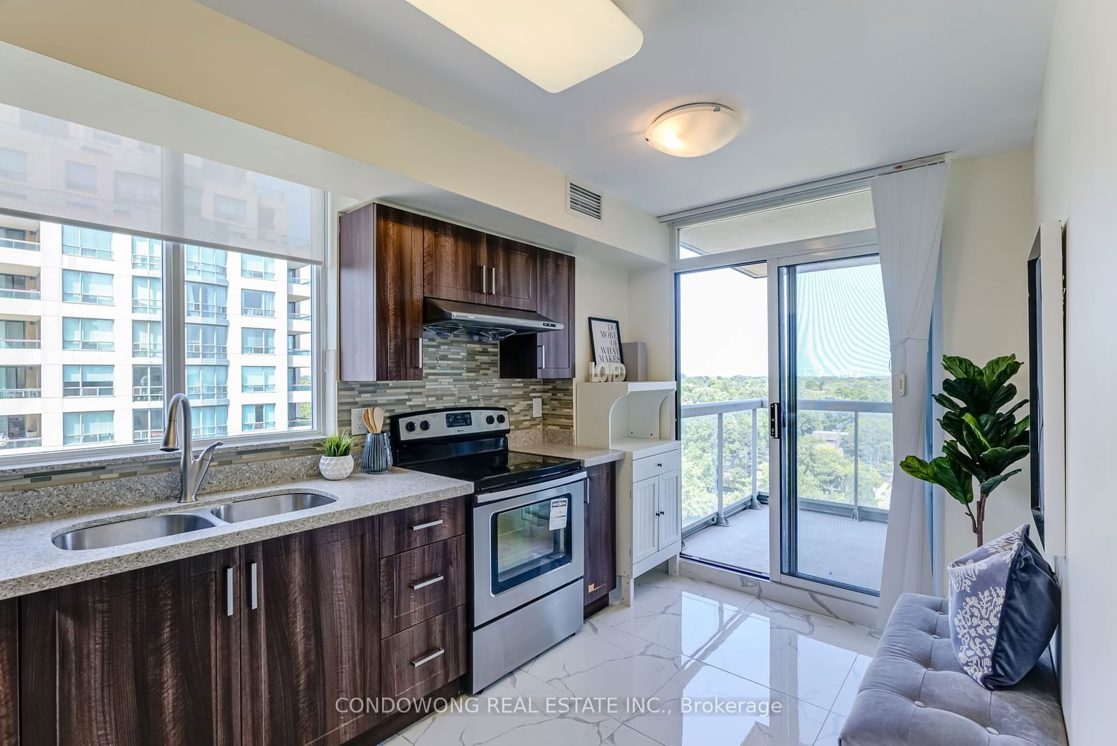 28 Empress Ave, unit 1605 for sale - image #14