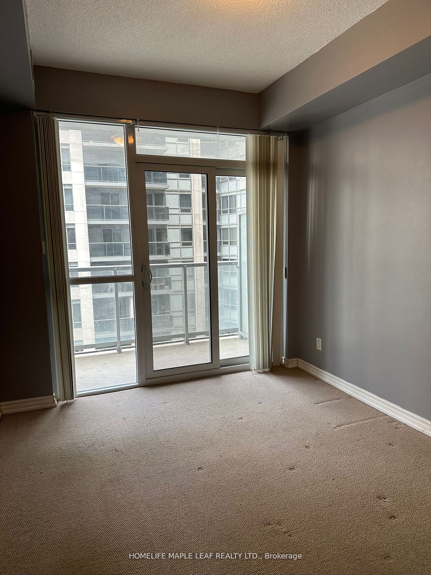 352 Front St W, unit 1218 for rent - image #2