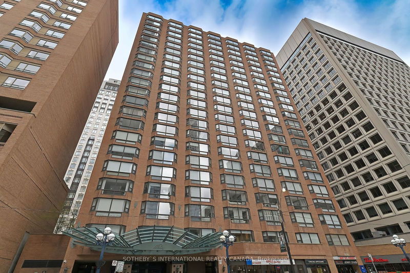 1166 Bay St, unit PH1 for rent - image #1