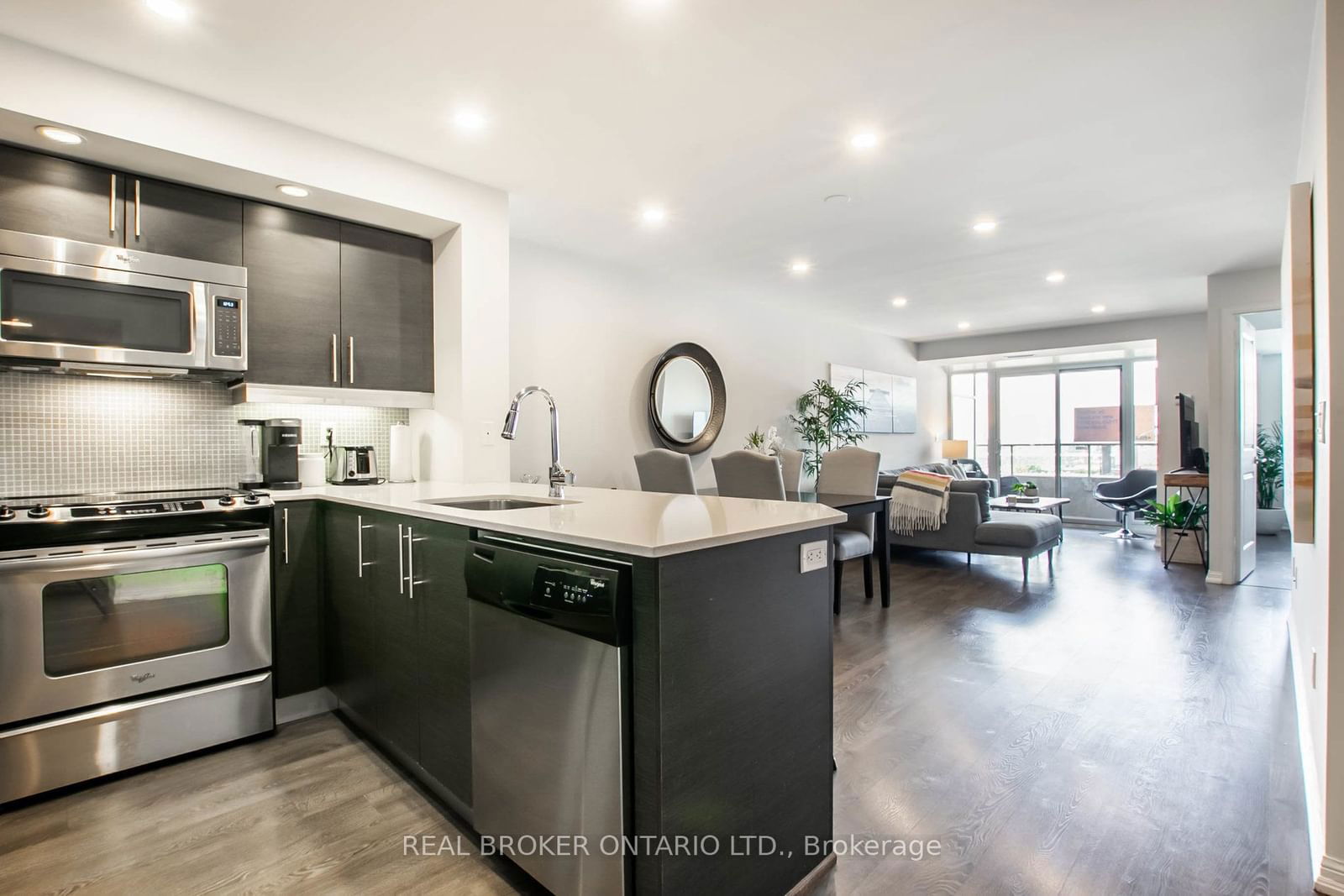 85 East Liberty St, unit 701 for sale - image #1