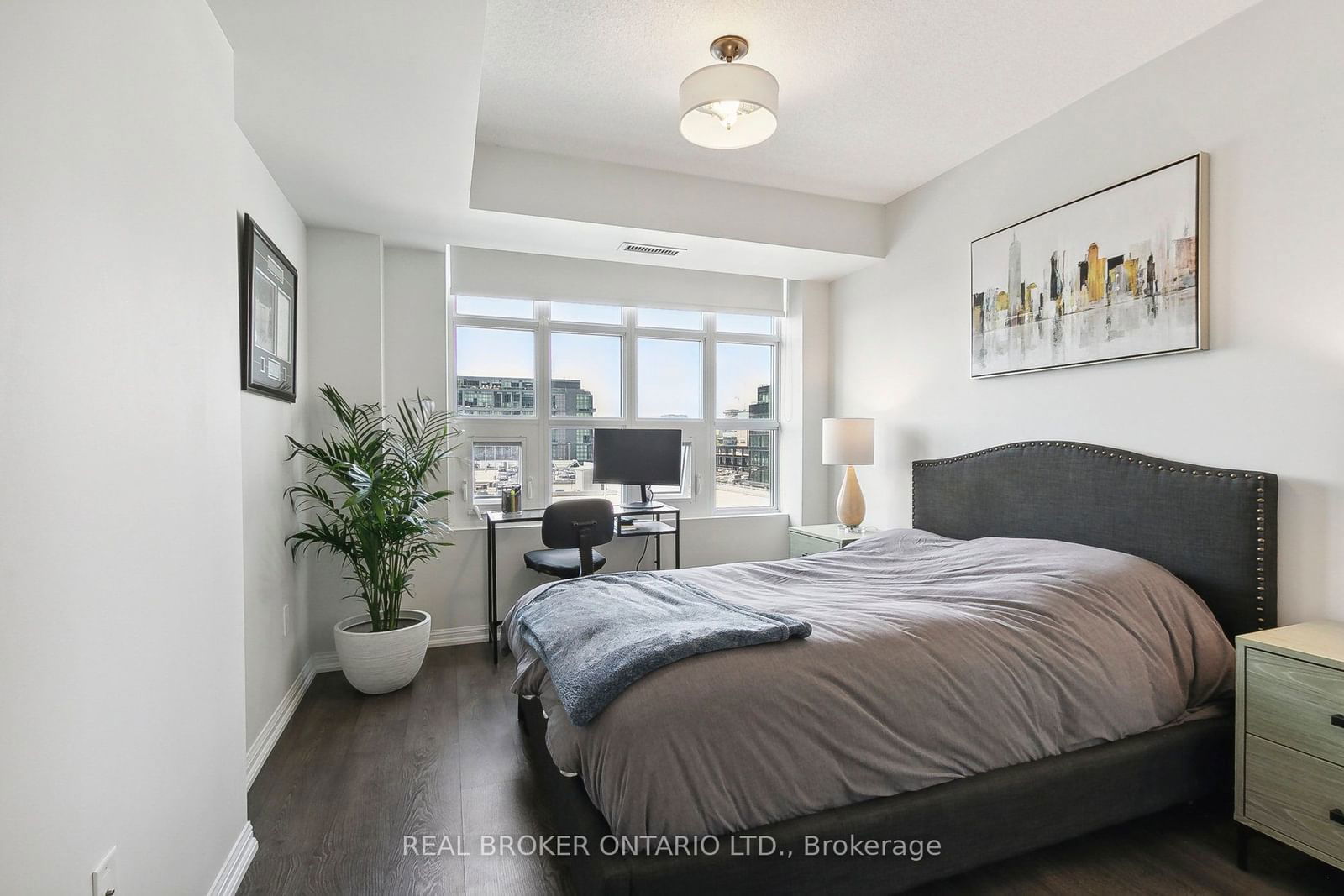 85 East Liberty St, unit 701 for sale - image #27