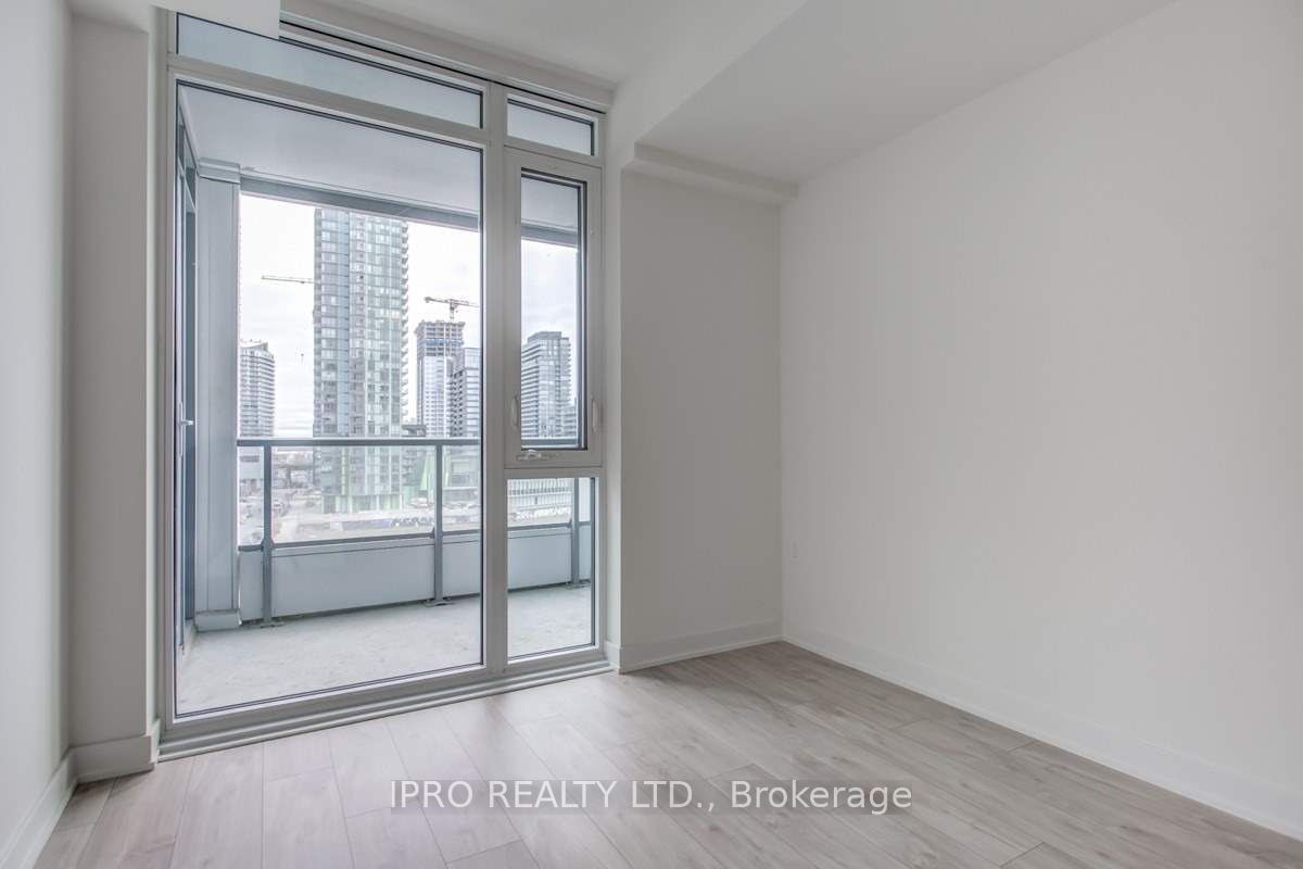 576 Front St W, unit 503E for rent - image #12