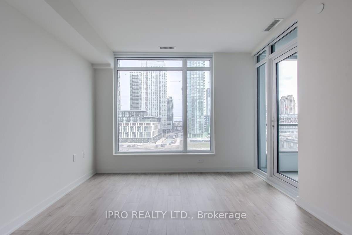 576 Front St W, unit 503E for rent - image #2