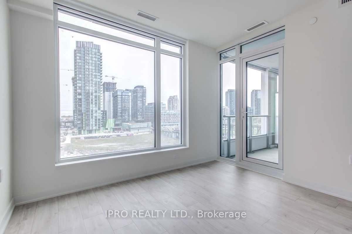 576 Front St W, unit 503E for rent - image #4