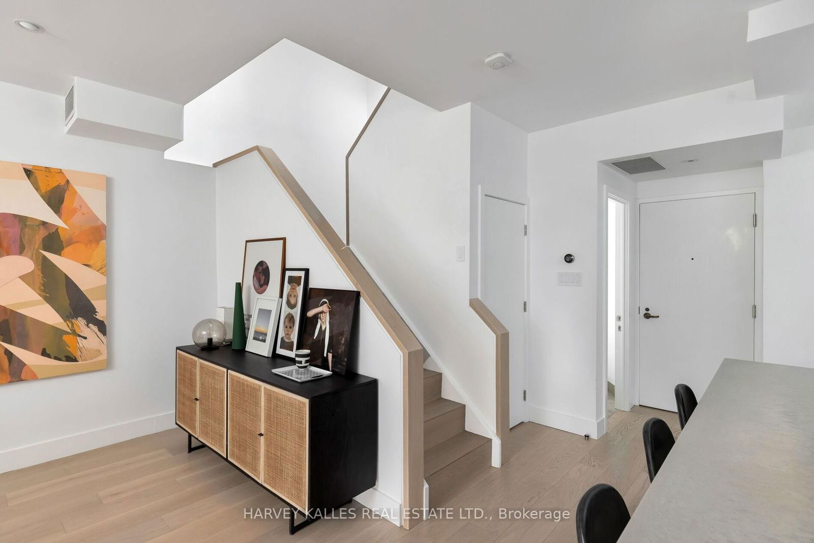 40 Oaklands Ave, unit 309 for sale - image #18