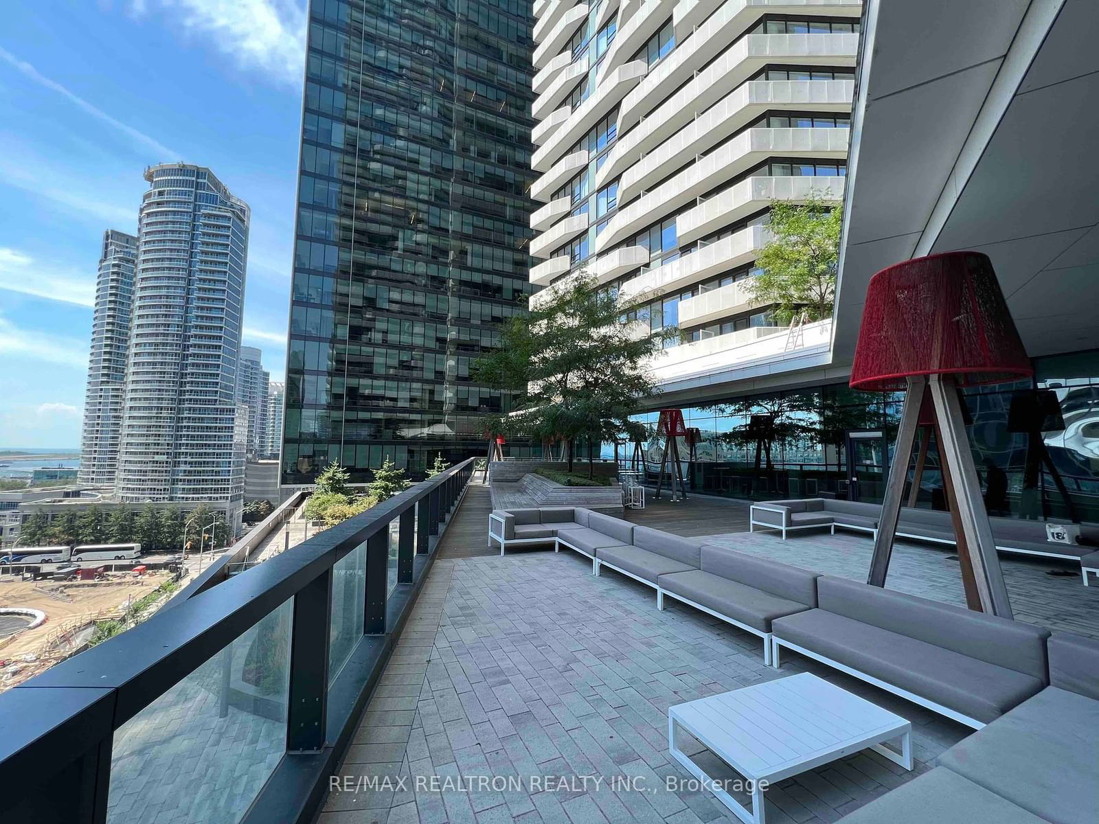 100 Harbour St, unit 2010 for sale - image #38