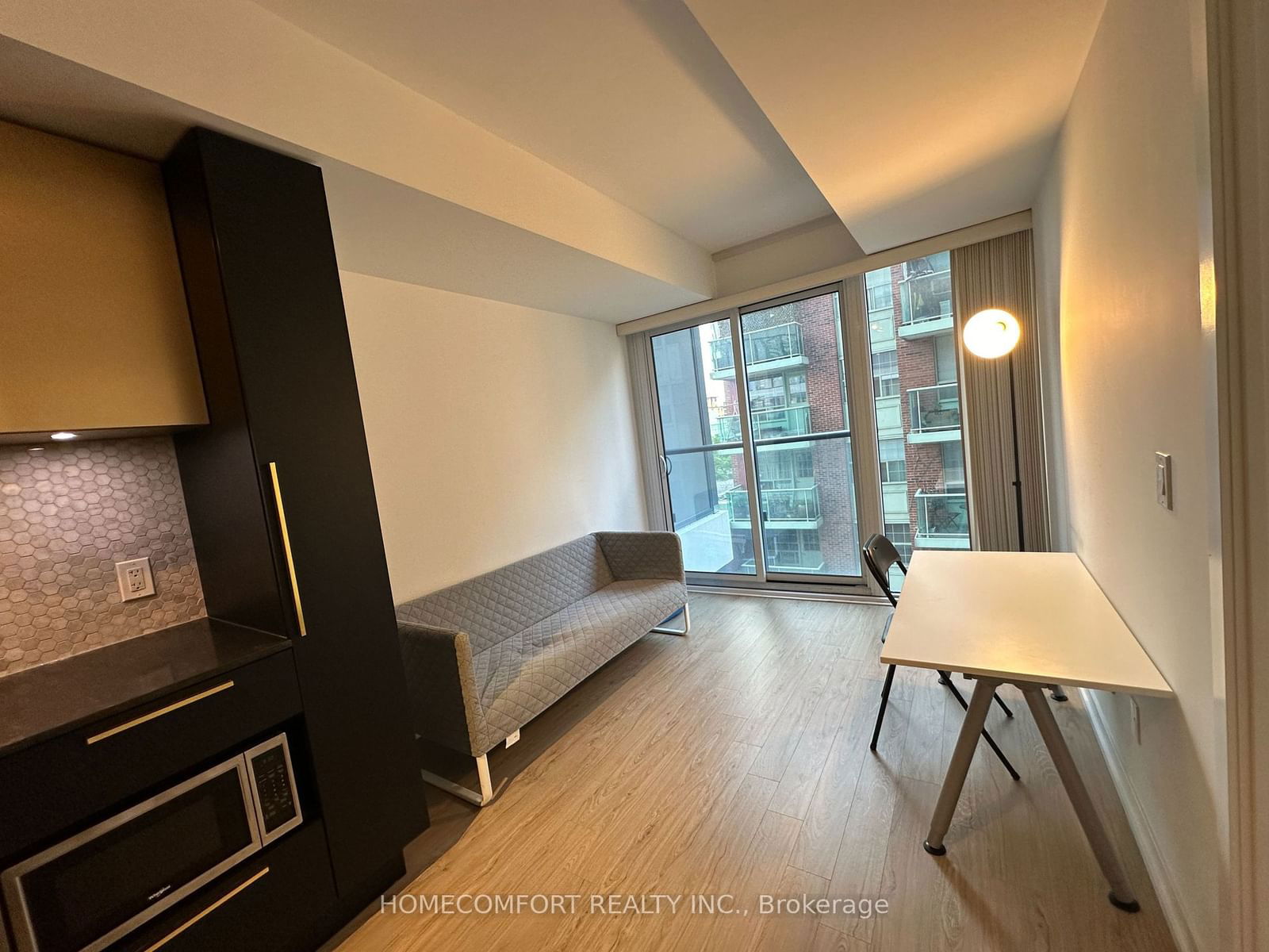 85 wood St, unit 621 for rent