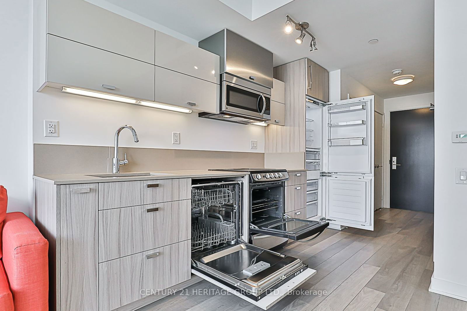 290 Adelaide St W, unit 3503 for sale - image #9