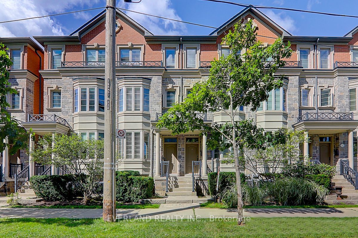 Clairtrell Road Townhomes, North York, Toronto