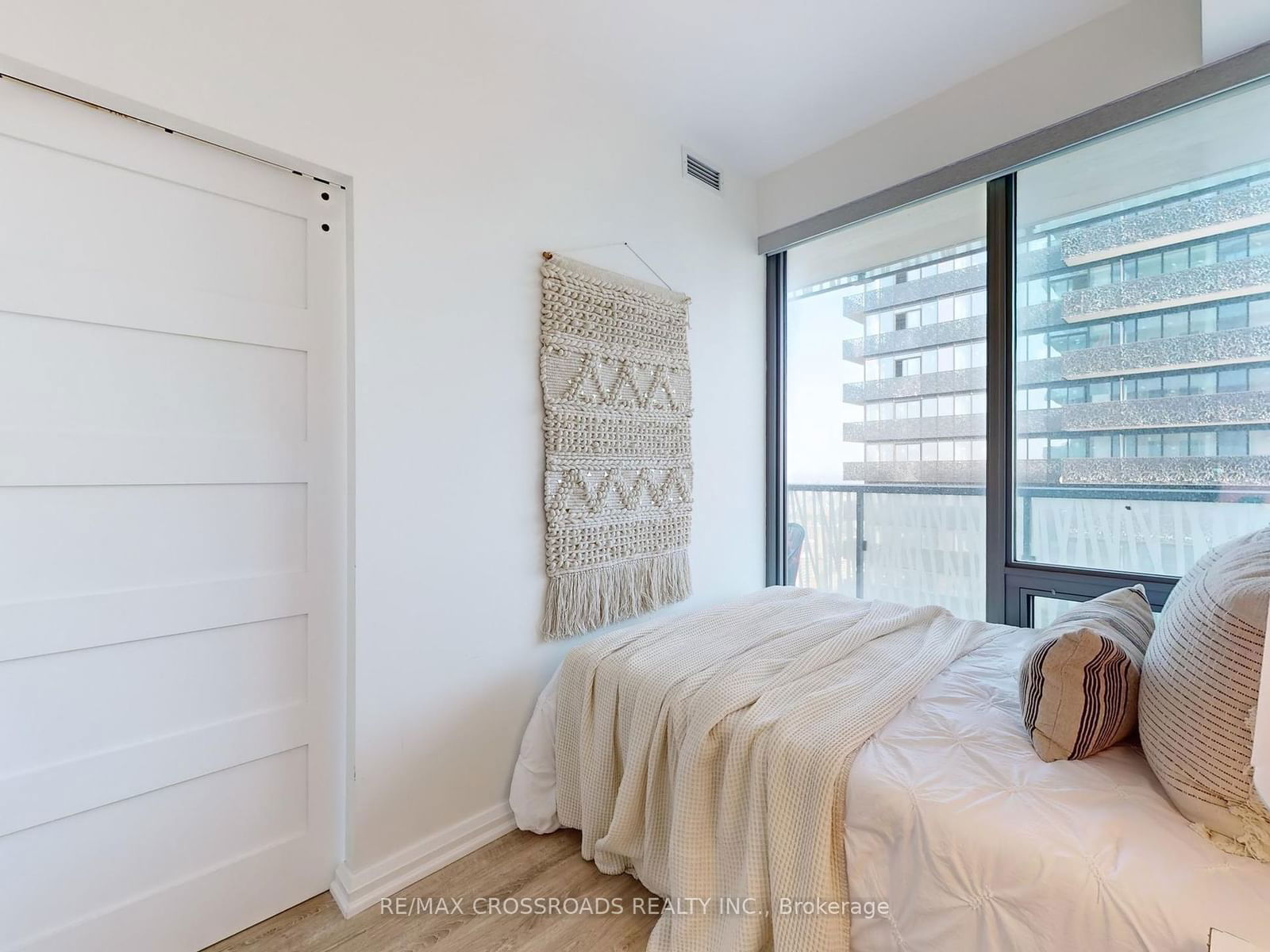 50 Charles St E, unit 4504 for sale - image #23