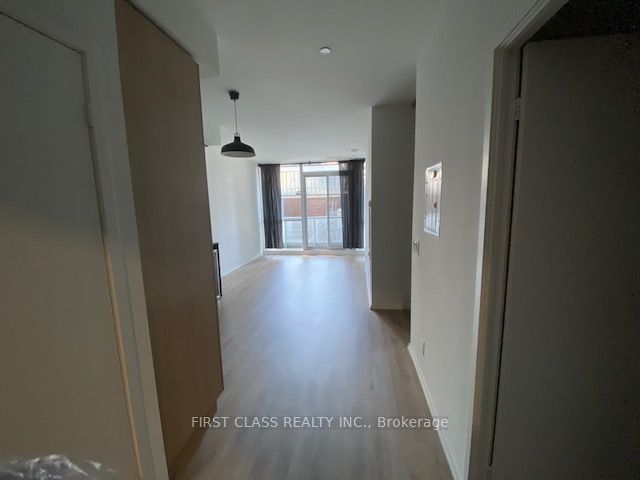 70 Temperance St, unit 2709 for rent - image #2