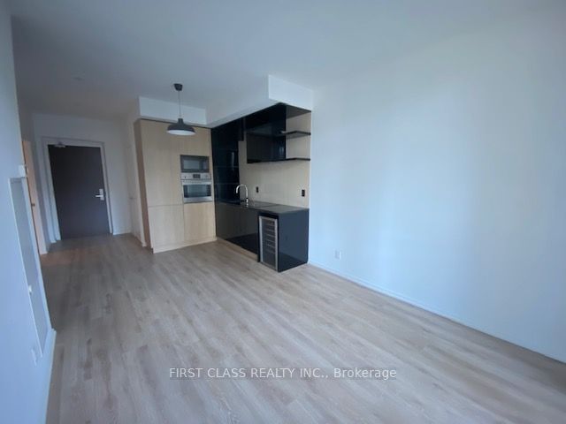 70 Temperance St, unit 2709 for rent - image #4