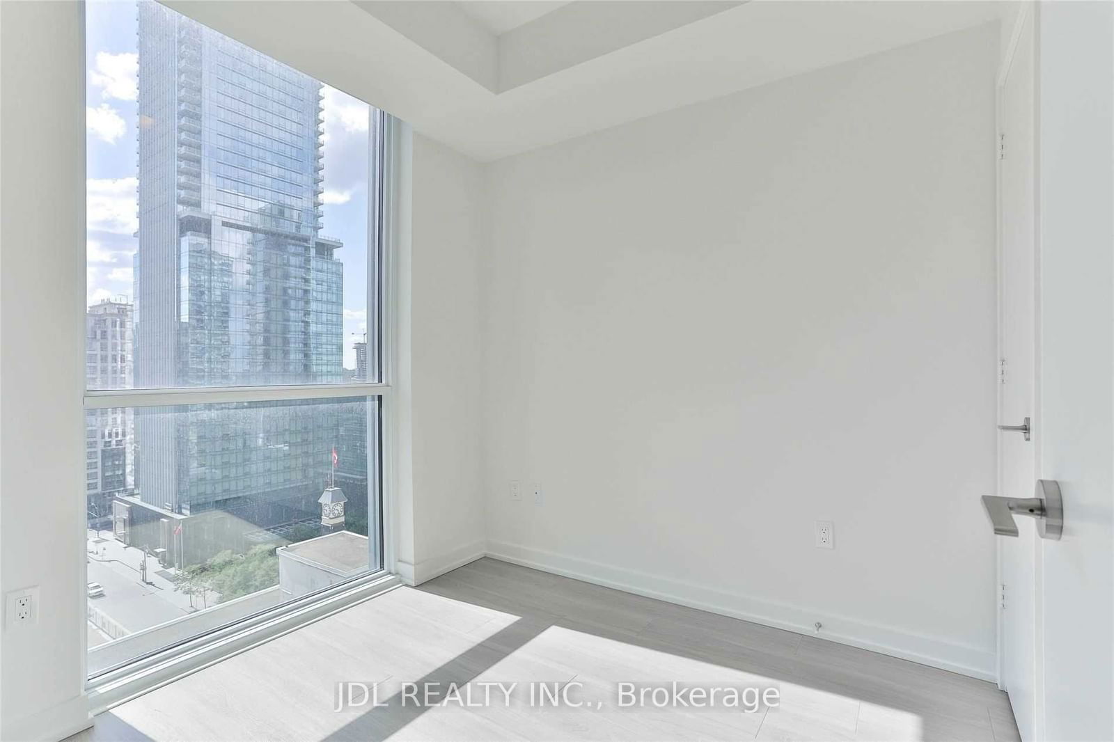 1 Yorkville Ave, unit 1202 for rent - image #10