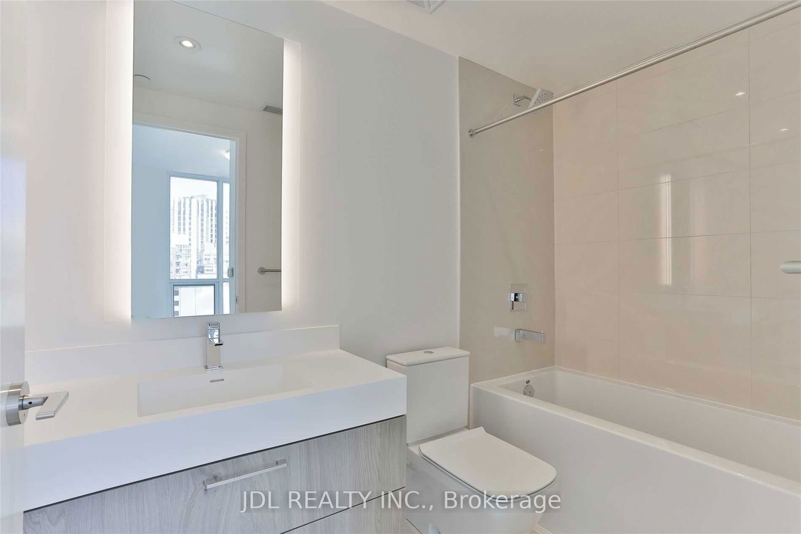 1 Yorkville Ave, unit 1202 for rent - image #13