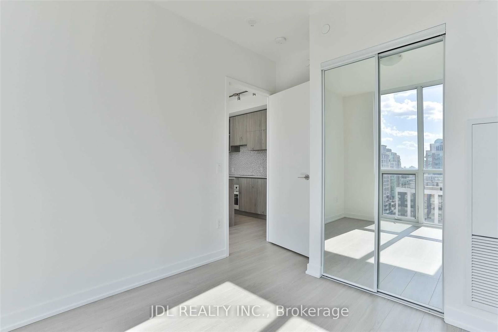 1 Yorkville Ave, unit 1202 for rent - image #8