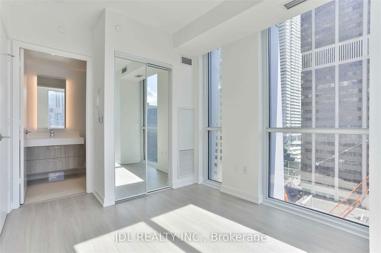 1 Yorkville Ave, unit 1202 for rent - image #9