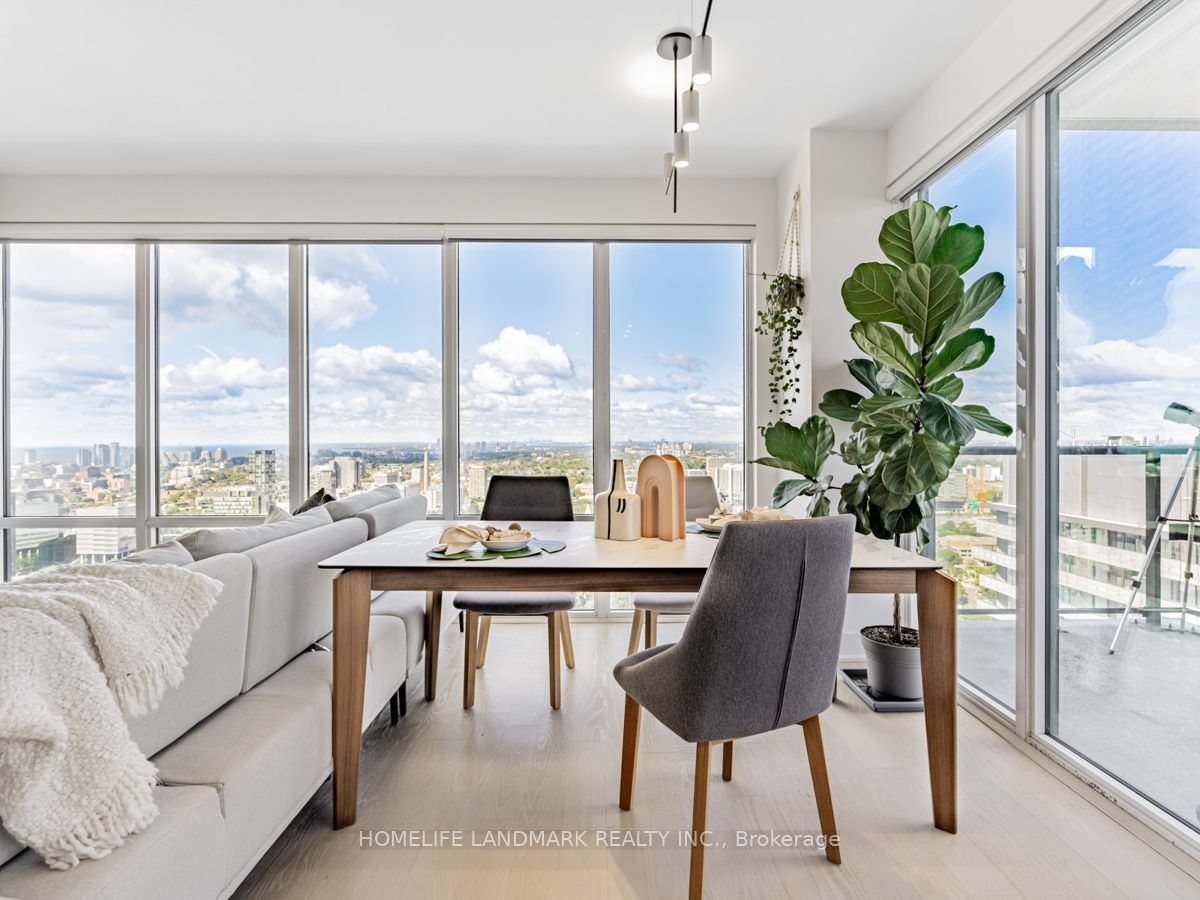 955 Bay St, unit 3507 for sale - image #3