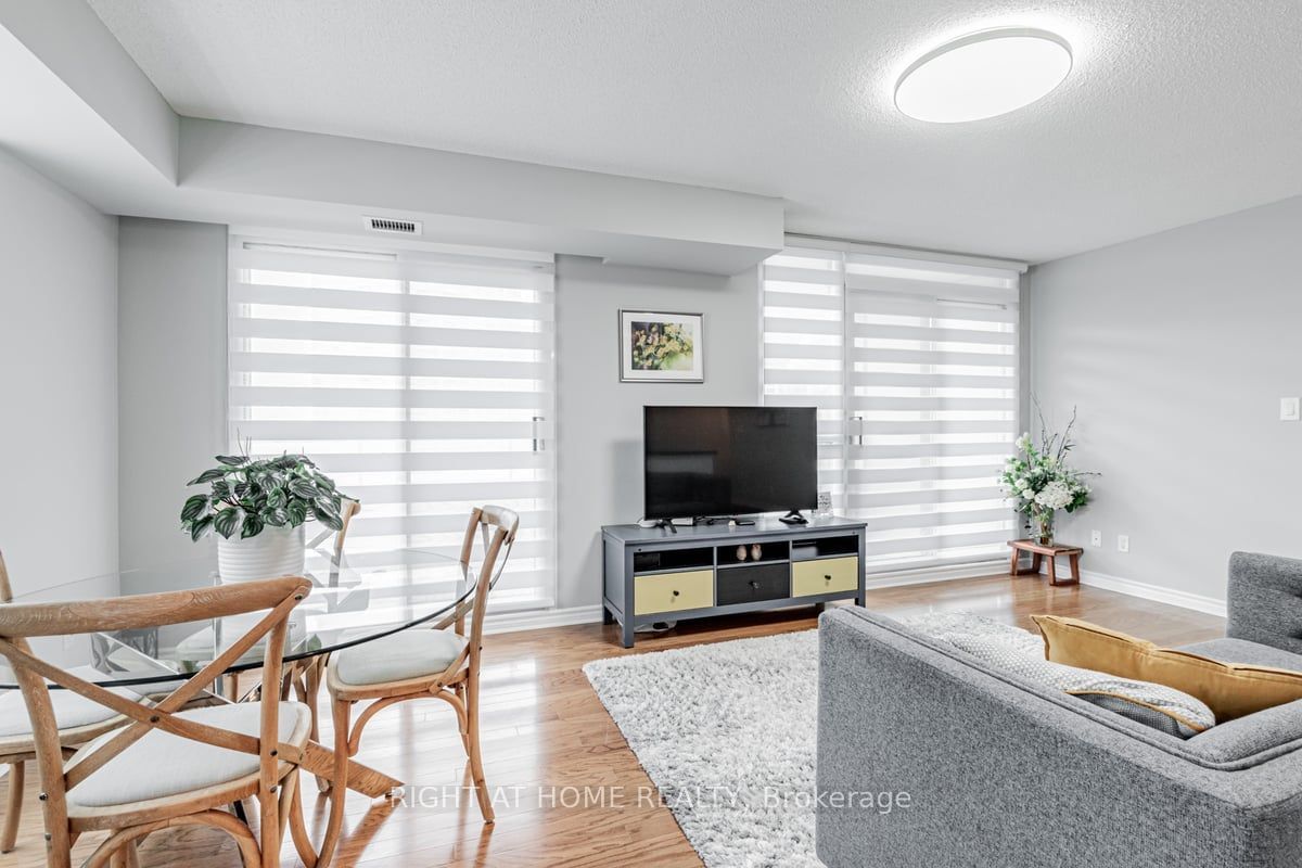 18 Spring Garden Ave, unit 1110 for sale - image #12