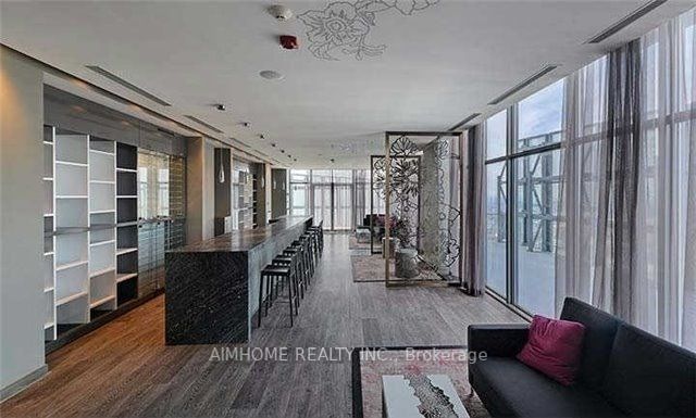 1080 Bay St W, unit 4704 for sale - image #15