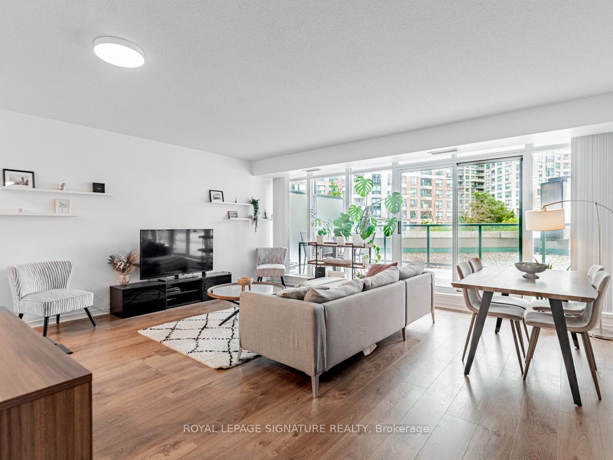 5500 Yonge St, unit 210 for sale - image #4