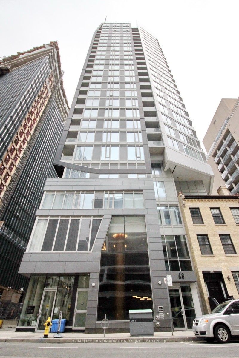 68 Shuter St, unit 910 for sale - image #2