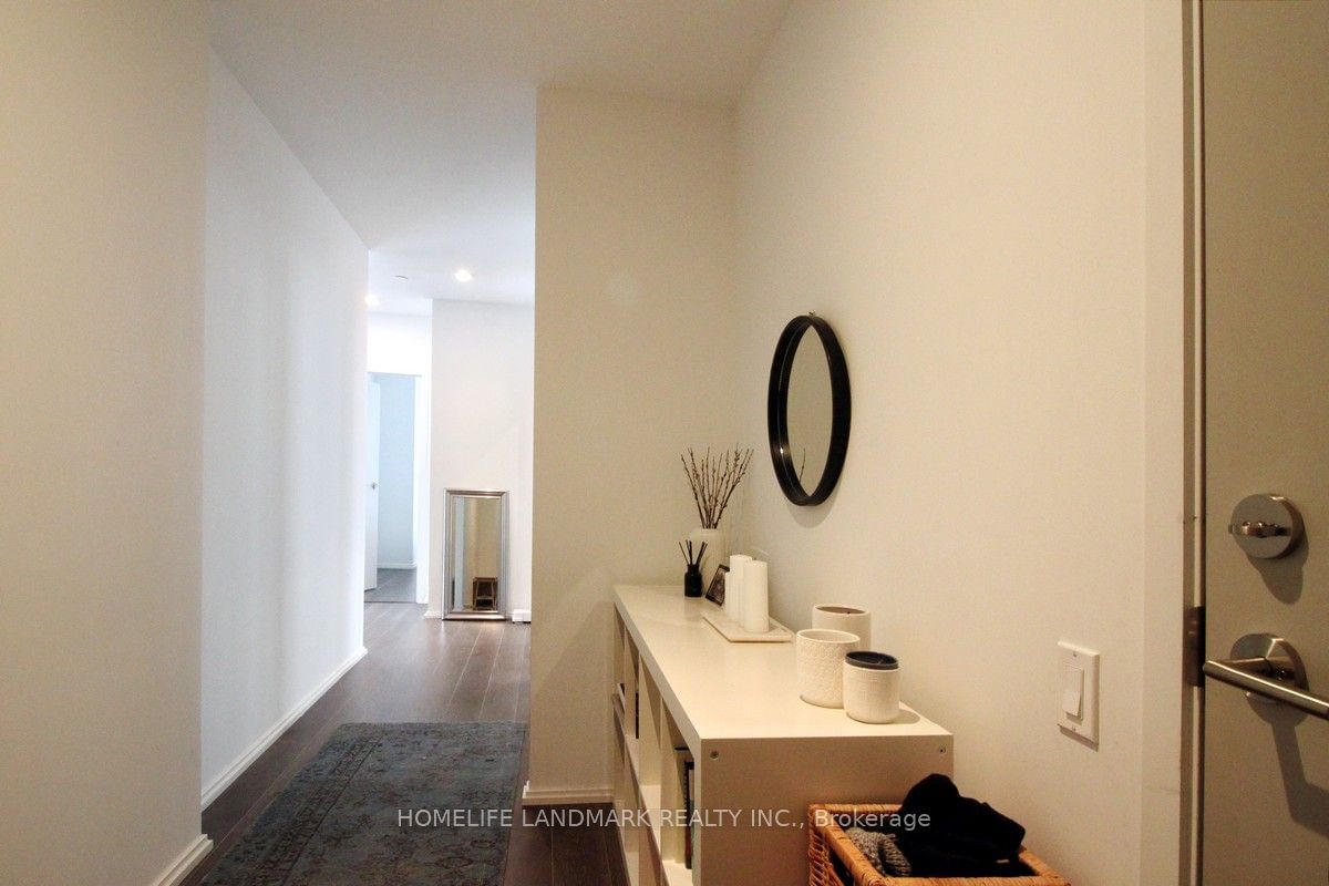 68 Shuter St, unit 910 for sale - image #8