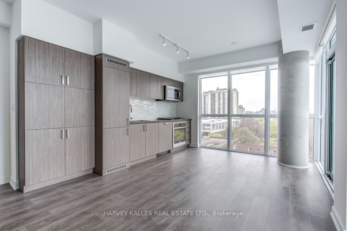 501 St Clair Ave W, unit 507 for rent - image #4