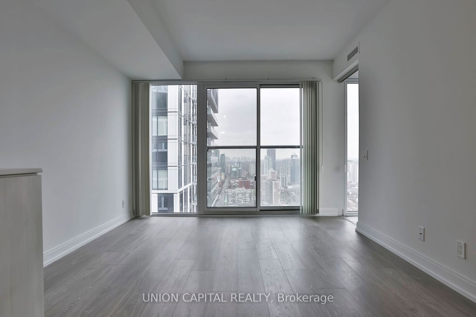 181 Dundas St E, unit 5103 for rent - image #12