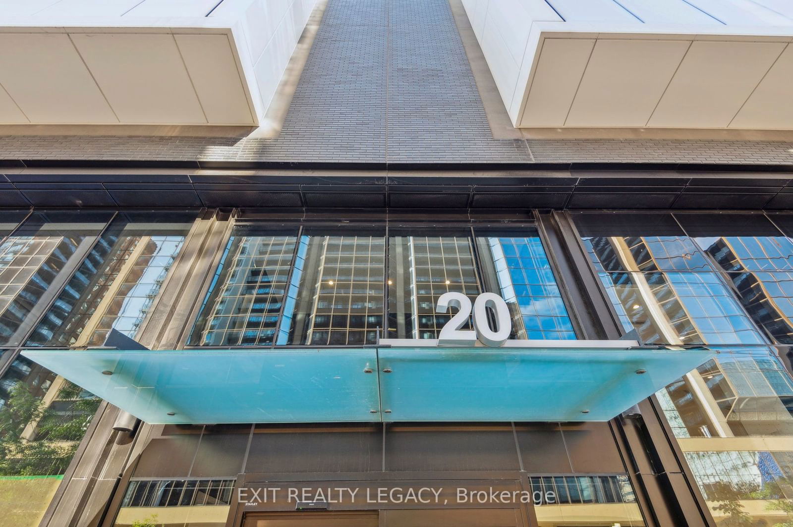 20 Edward St, unit 2213 for sale