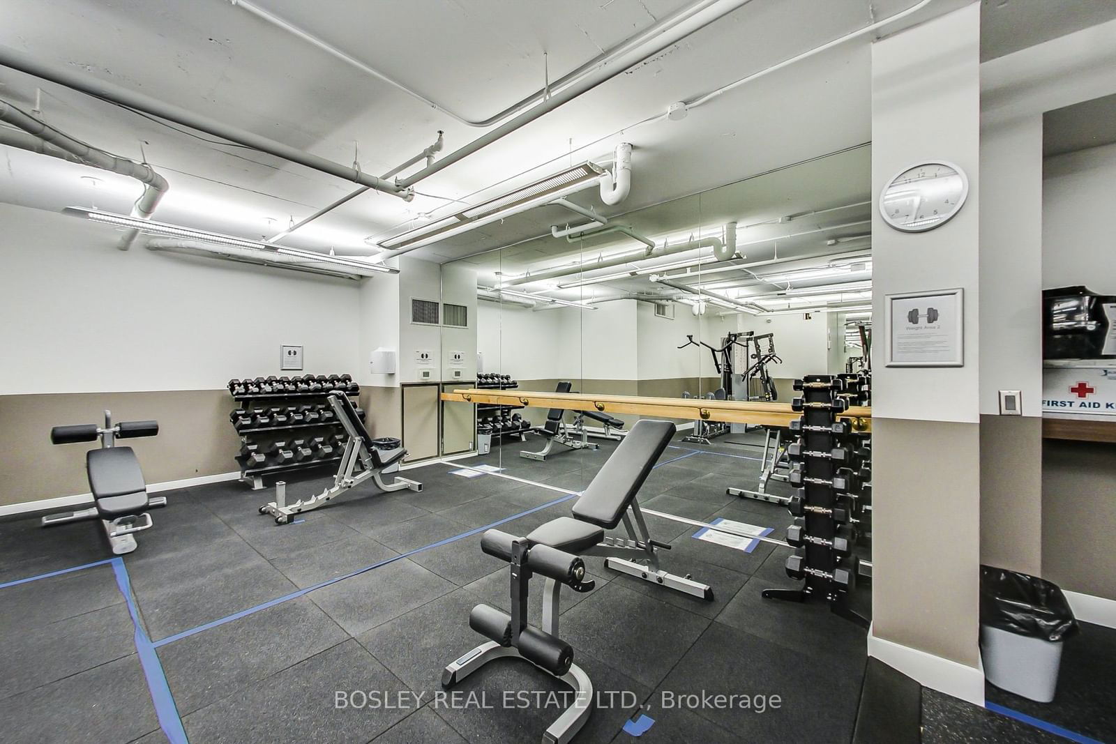 218 King St, unit 405 for rent - image #20